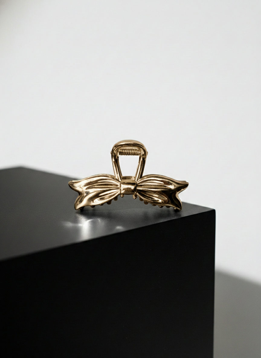 Metallic Bow Claw Clip